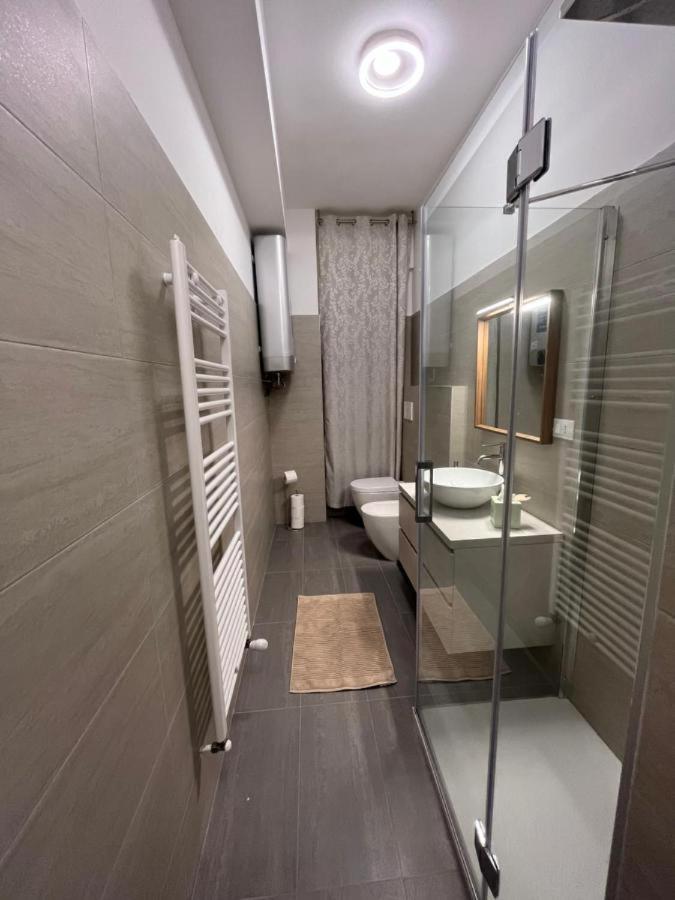 Col Di Lana Apt Milano Dış mekan fotoğraf